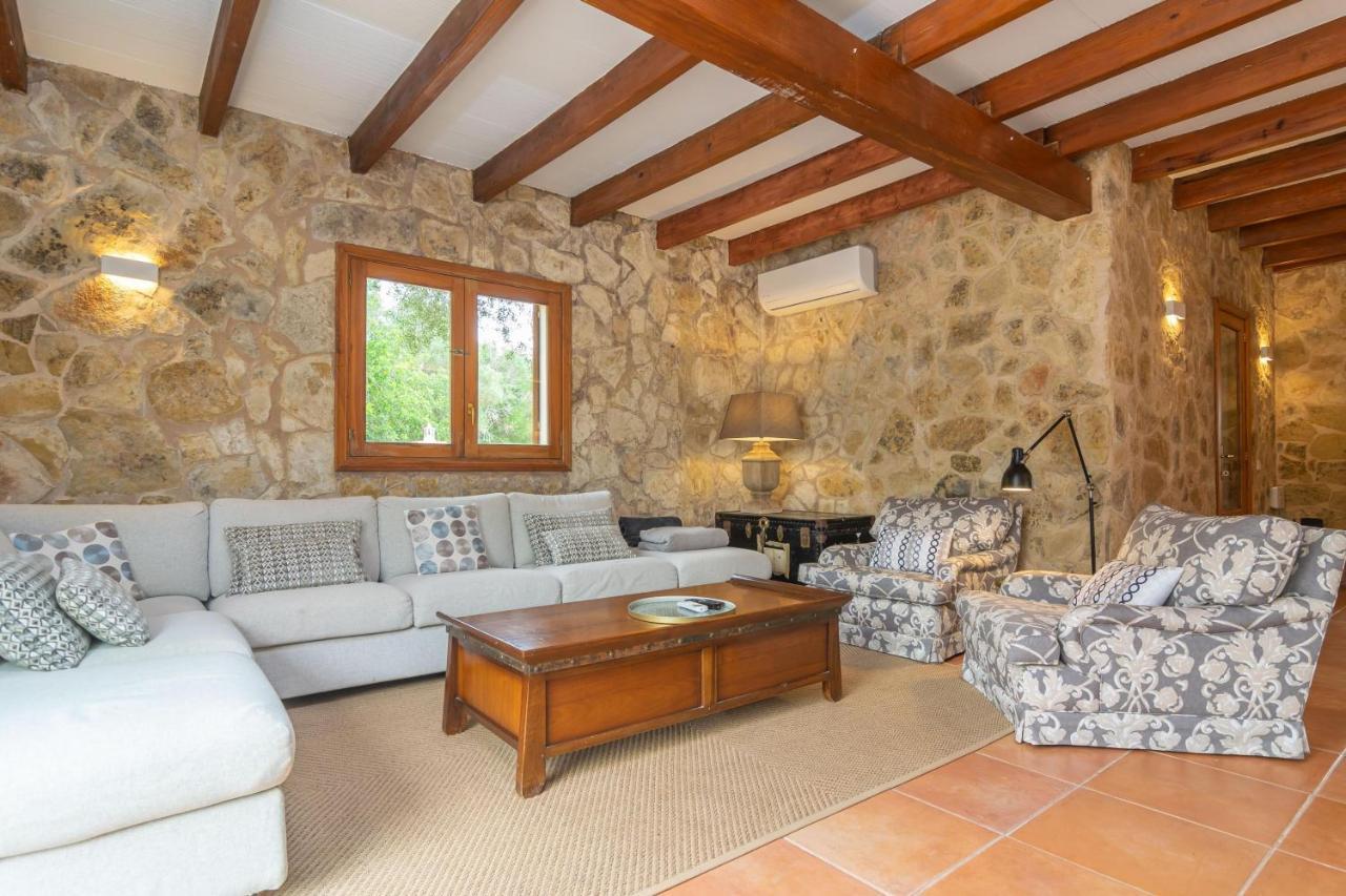 Saran Villa *