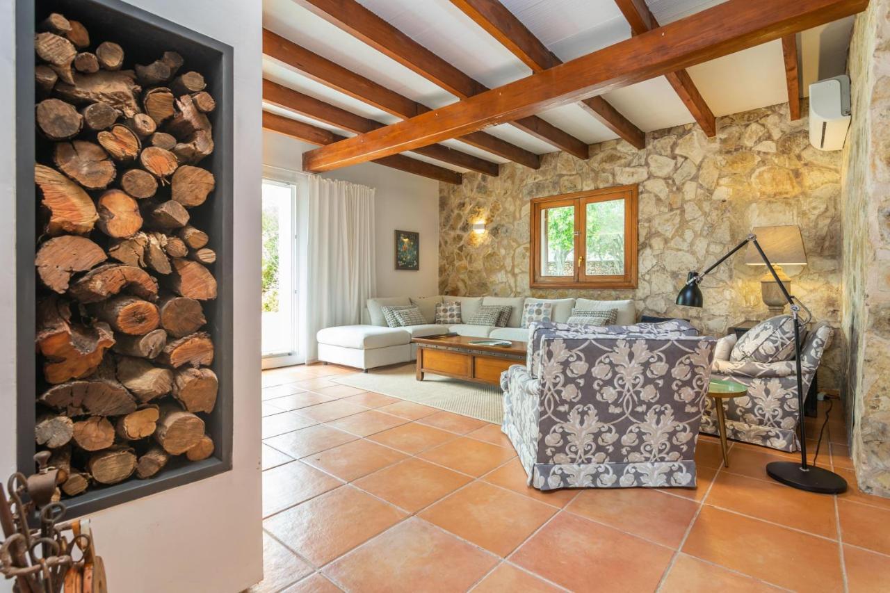 Saran Villa *